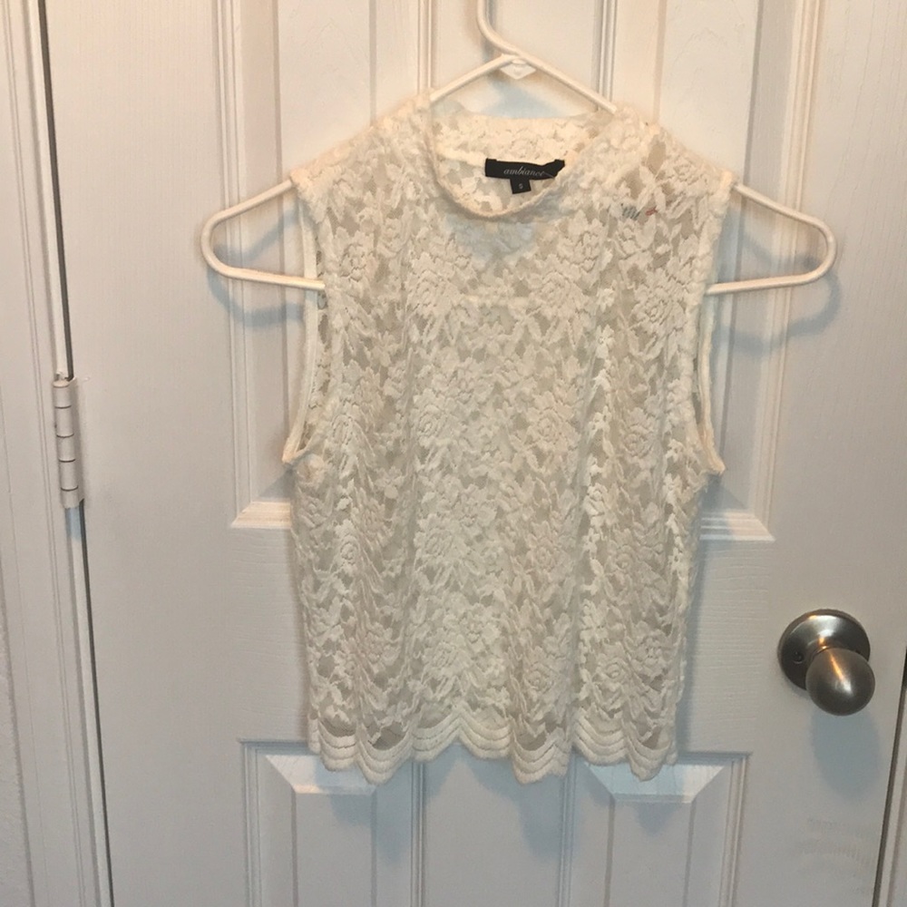 White crop top